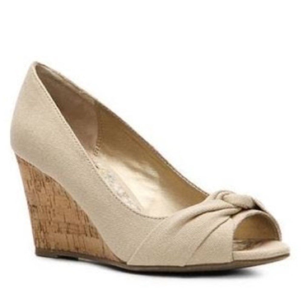 Mix No. 6 Beige Peep-Toe Knot Wedge Pumps